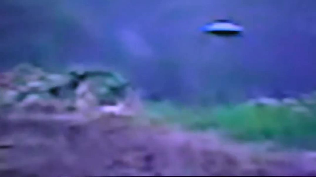 ⁣BEST ALIEN UFO UAP DISC SIGHTING 1999